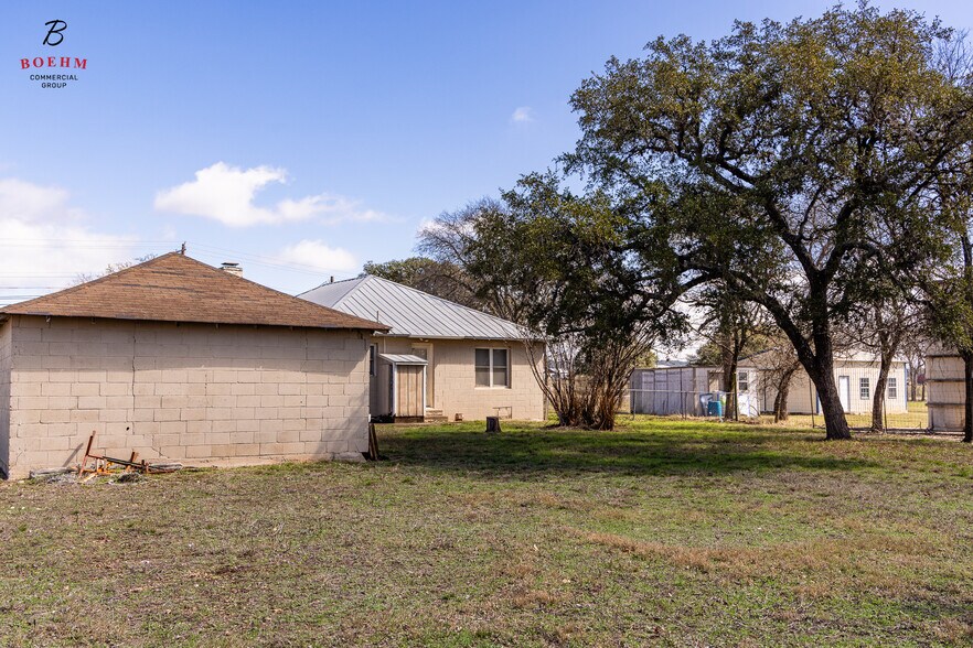 More Photos Of 601 Peterson Farm Rd, Kerrville Land For Sale