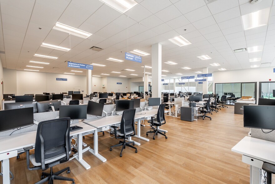 More Photos Of 9900 St Irénée-Vachon, Mirabel Manufacturing For Lease