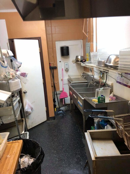 More Photos Of 415 Dave Lyle Blvd S, Rock Hill Restaurant For Lease