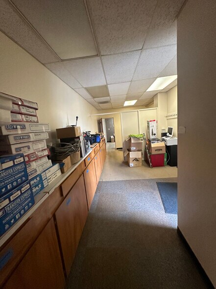 More Photos Of 315 S Michigan St, Aberdeen Office For Sale