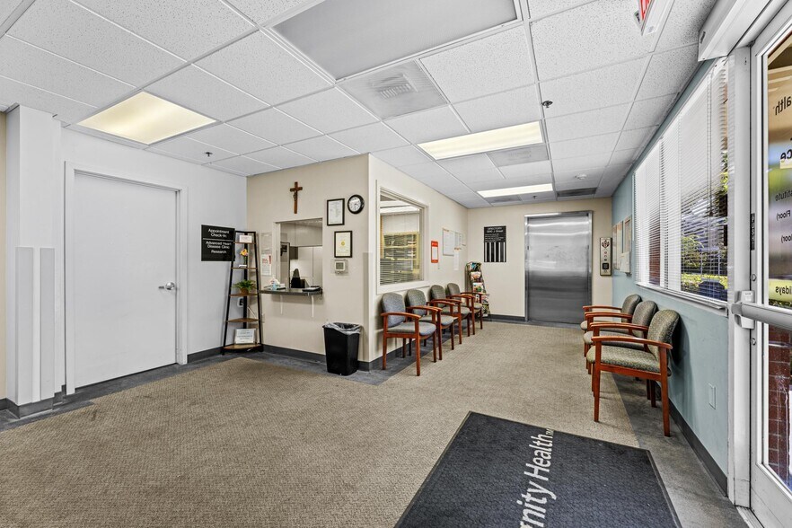 More Photos Of 3810 J St, Sacramento Medical For Lease