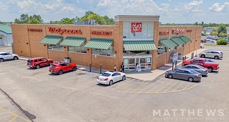 Primary Photo Of 2041 E Main St, Dothan Drugstore For Sale