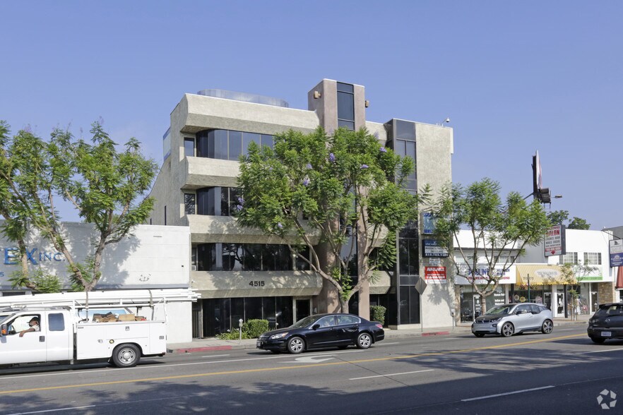 More Photos Of 4515 Van Nuys Blvd, Sherman Oaks Loft Creative Space For Lease