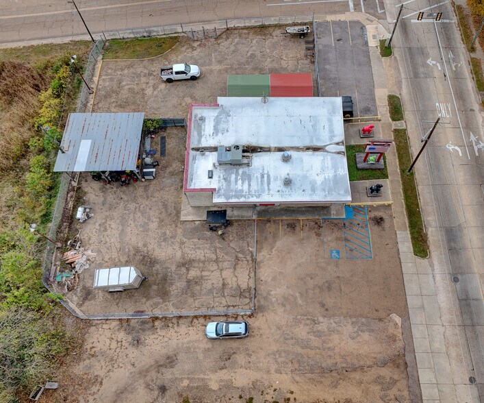 More Photos Of 3412 Washington St, Vicksburg Freestanding For Sale