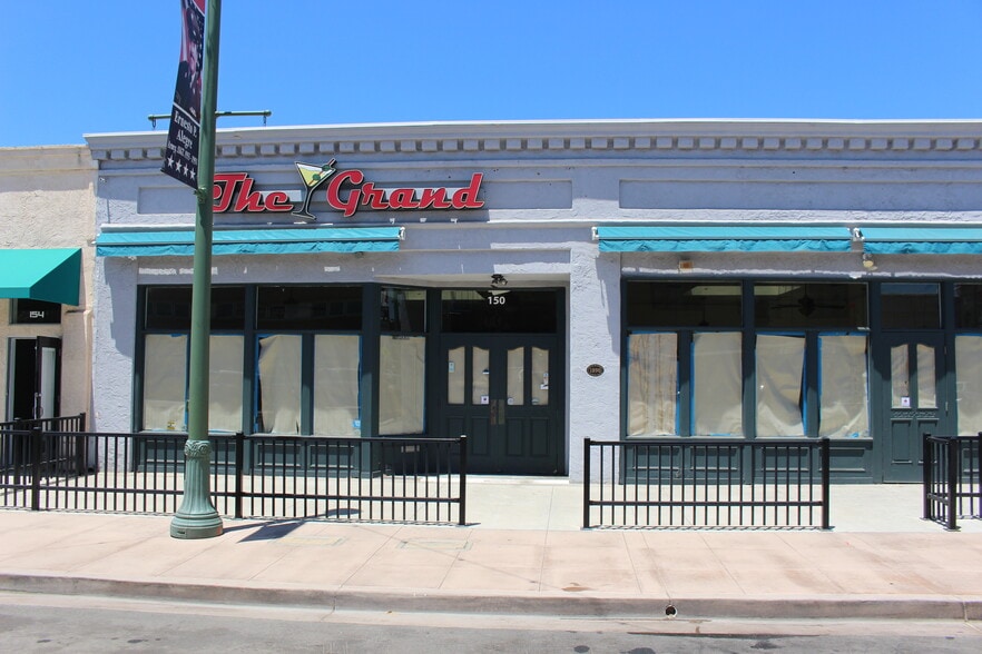 More Photos Of 150-154 W Grand ave, Escondido Storefront For Lease