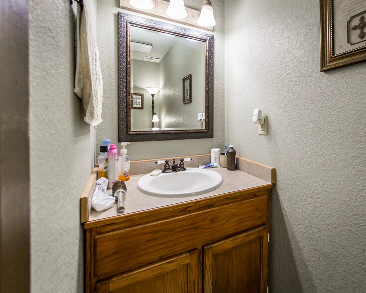 More Photos Of 2911 Pine St, Arkadelphia Medical For Sale