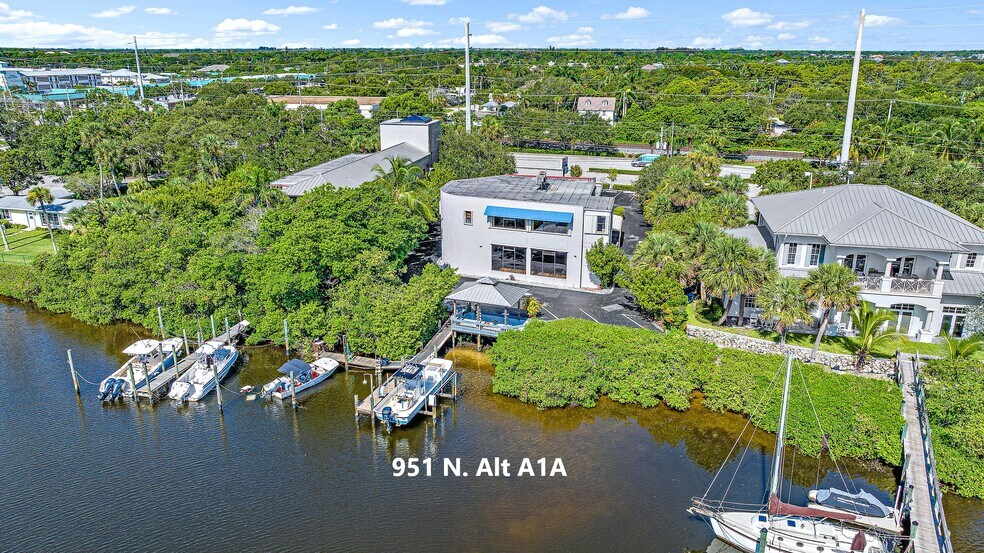 More Photos Of 951 Alternate A1A, Jupiter Freestanding For Lease