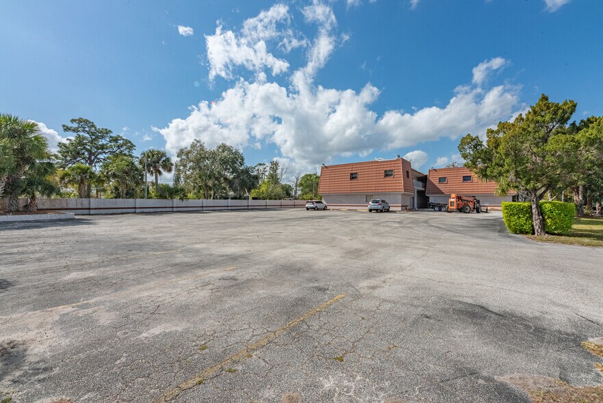 More Photos Of 255 Fortenberry Rd, Merritt Island Medical For Sale
