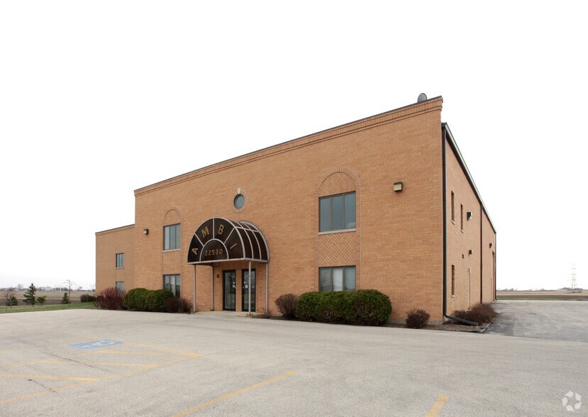 Primary Photo Of 22530 S Center Rd, Frankfort Warehouse For Lease