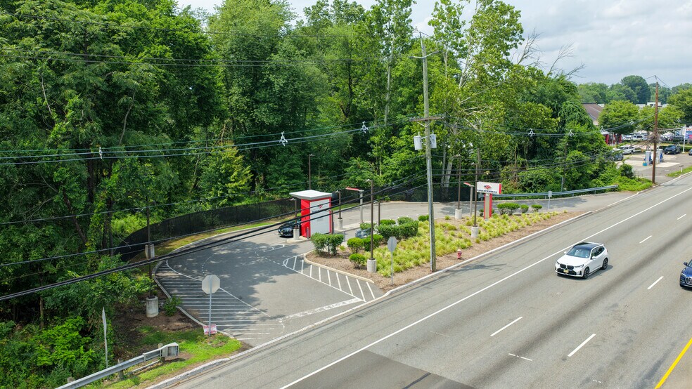 Primary Photo Of 357 NJ-17 Rt, Paramus Bank For Sale