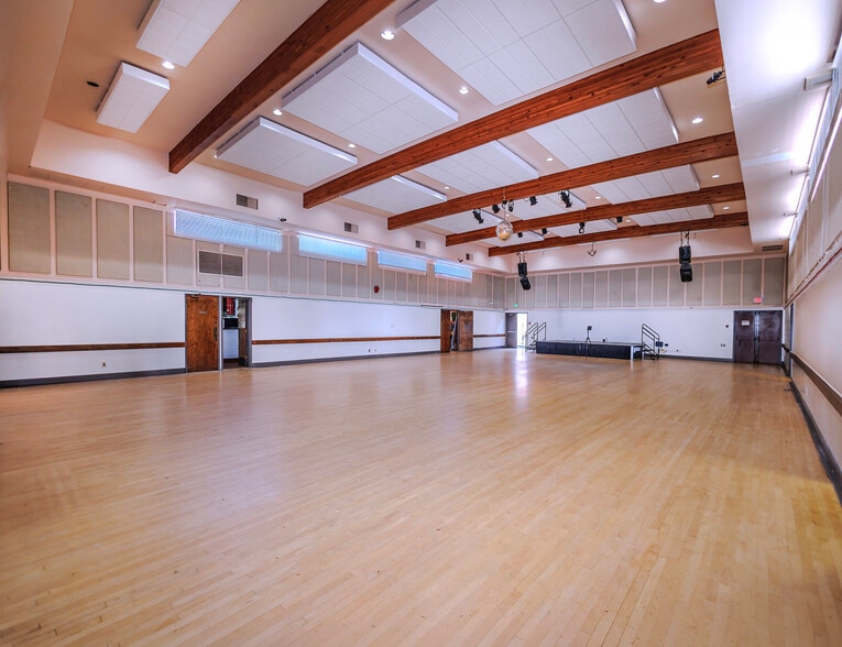 More Photos Of 60 Onondaga Ave, San Francisco Land For Sale