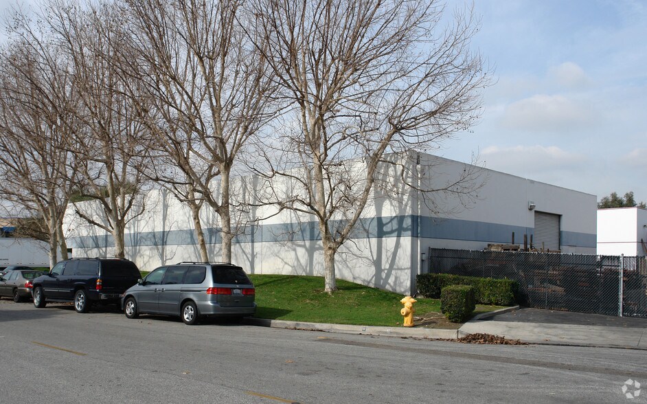 More Photos Of 10602 Humbolt St, Los Alamitos Manufacturing For Sale