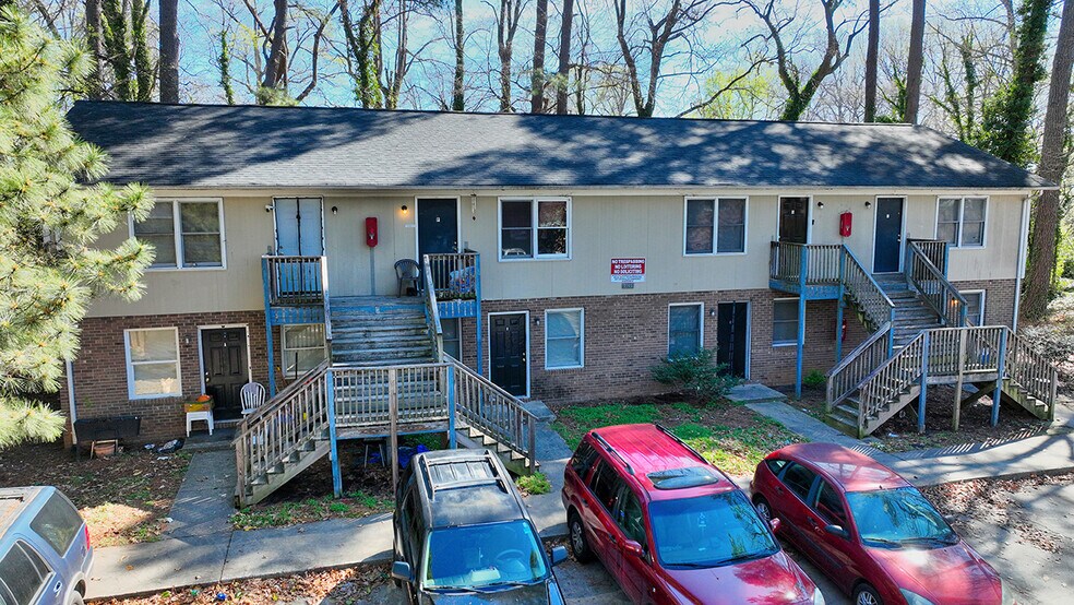 Primary Photo Of 2705 McArthur Dr, Greensboro Apartments For Sale