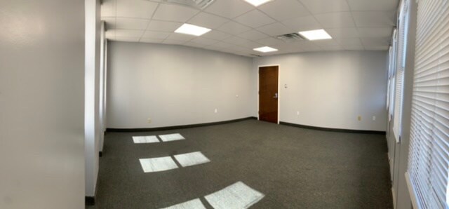 More Photos Of 1000 Veterans Memorial Blvd, Metairie Bank For Lease