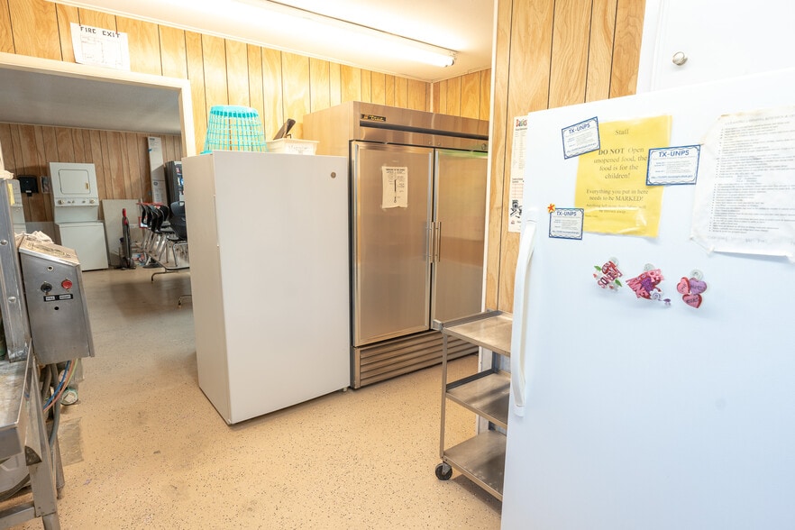 More Photos Of 5111 Powerline Rd, Richmond Daycare Center For Sale