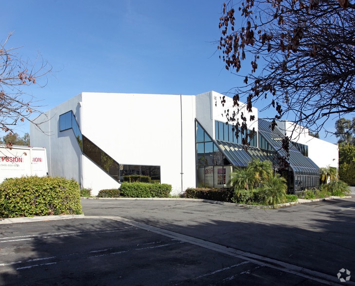 Primary Photo Of 14 Vanderbilt, Irvine Warehouse For Lease