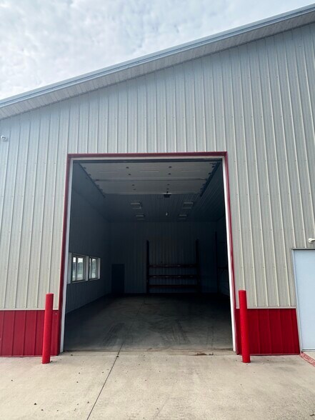 More Photos Of 23367 US 23, Circleville Industrial For Lease