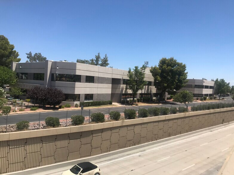 More Photos Of 19601 N Black Canyon Hwy, Phoenix Loft Creative Space For Lease