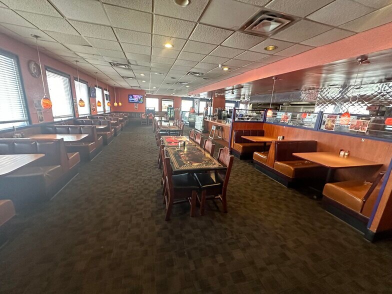 More Photos Of 1610 Richmond St, Mount Vernon Restaurant For Sale