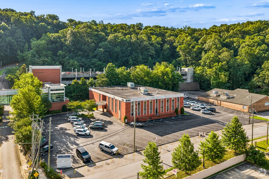 More Photos Of 644 2nd St, Alabaster Medical For Lease