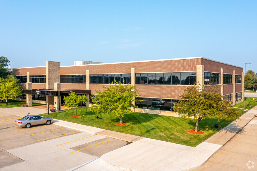 Primary Photo Of 1245 Jordan Creek Pky, West Des Moines Office For Lease