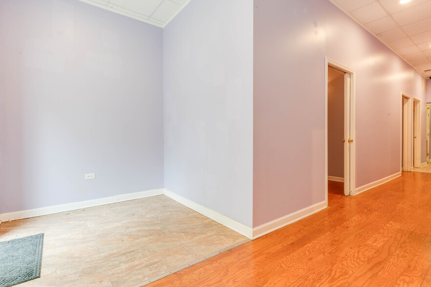 More Photos Of 1855-1923 W Diversey Pky, Chicago Apartments For Sale