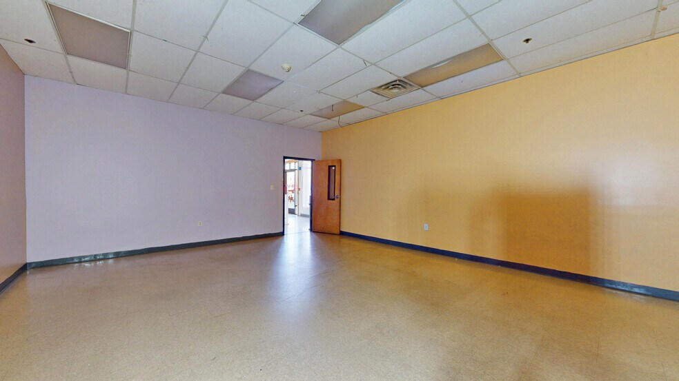 More Photos Of 45 S New York Ave, Galloway Unknown For Lease