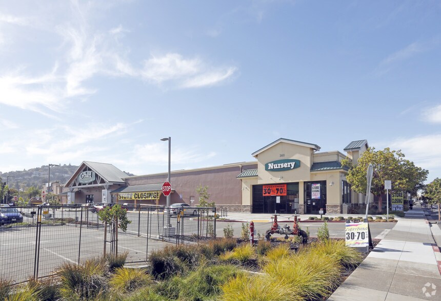 More Photos Of 360-380 Industrial Rd, San Carlos Research And Development For Lease