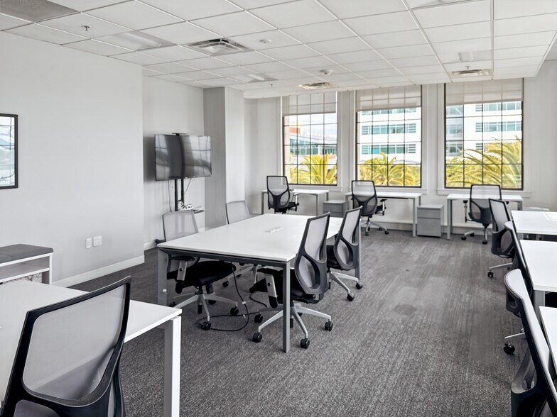 More Photos Of 66 Franklin St, Oakland Coworking Space