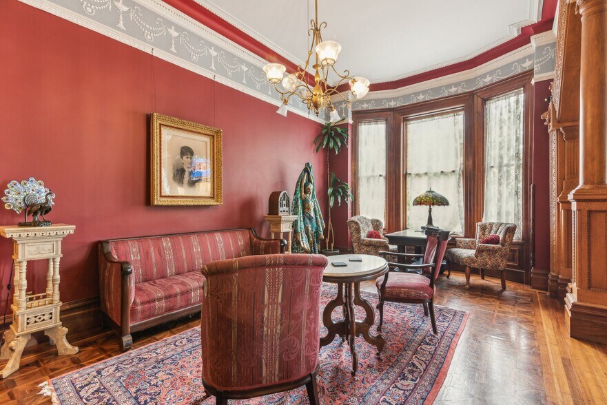 More Photos Of 1057 Steiner St, San Francisco Hospitality For Sale