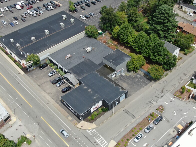 More Photos Of 574 Southbridge St, Worcester Storefront For Sale