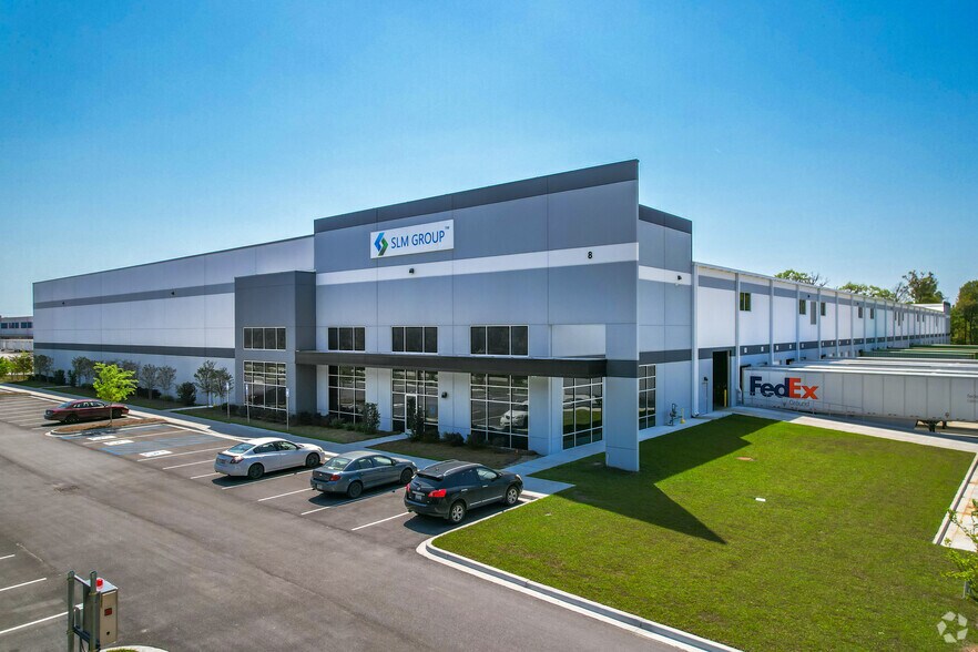 More Photos Of 8 Sonny Perdue Dr, Garden City Distribution For Lease