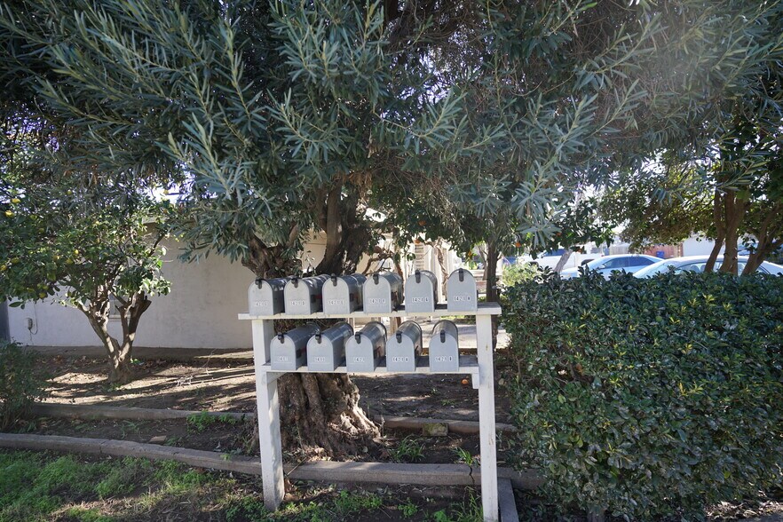 More Photos Of 1403 Leonard Ave, Modesto Apartments For Sale
