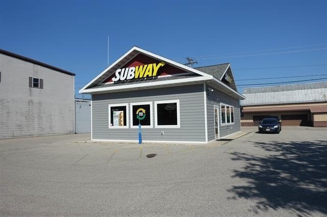 More Photos Of 229 N Main St, Marion Fast Food For Sale