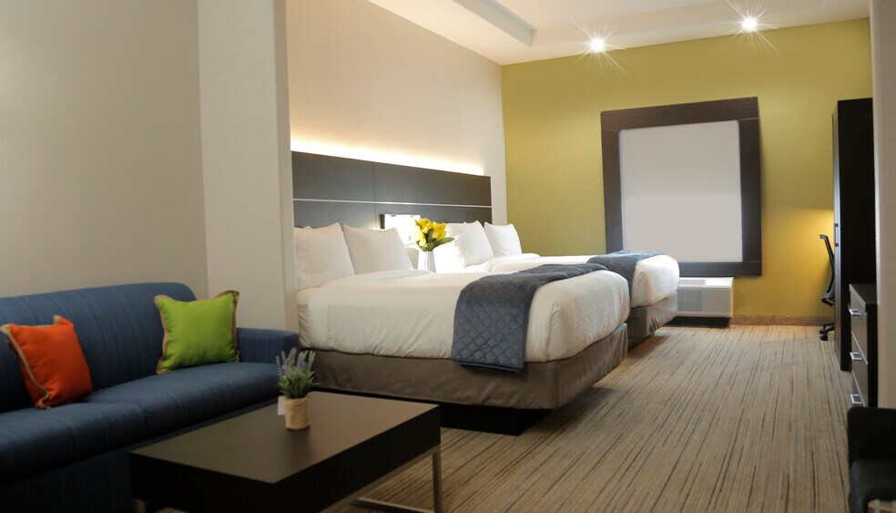 More Photos Of 2440 Gulf Fwy, Texas City Hotel For Sale