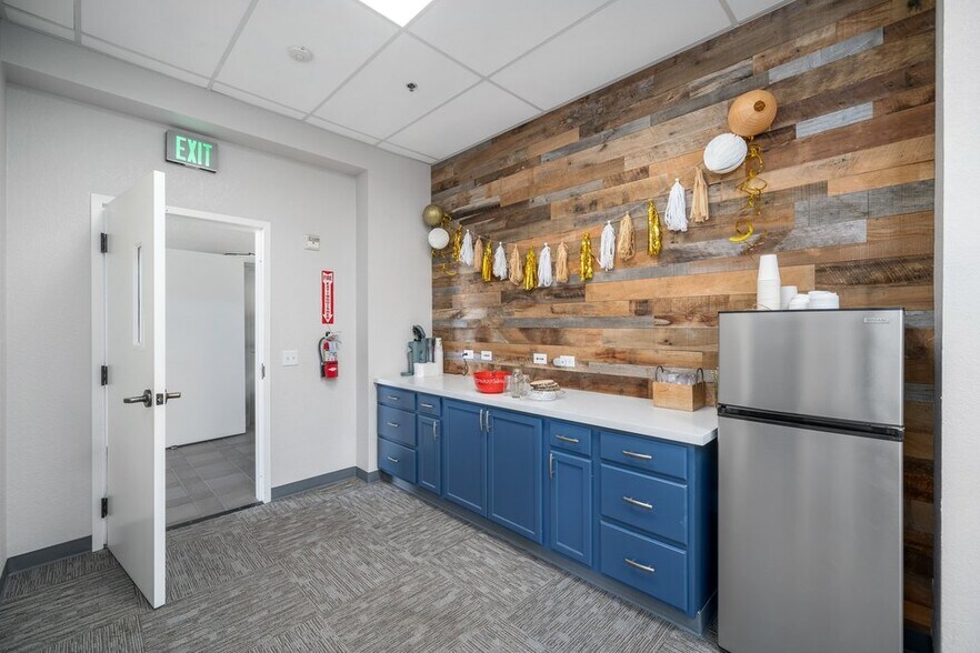 More Photos Of 1222-1224 Vine St, Paso Robles Office Residential For Sale