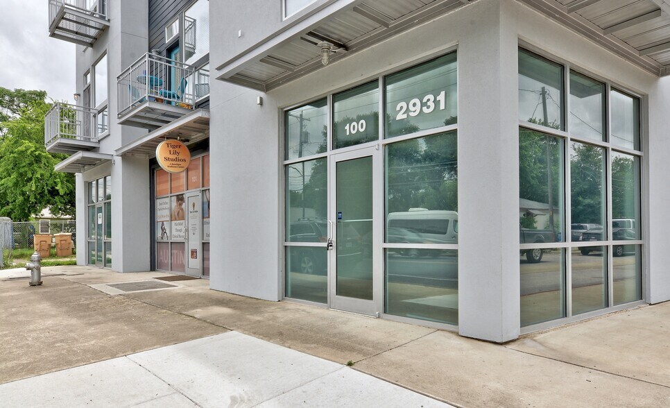 More Photos Of 2931 E 12th St, Austin Apartments For Sale