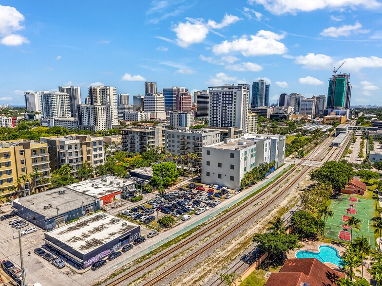 More Photos Of , Fort Lauderdale Unknown For Sale