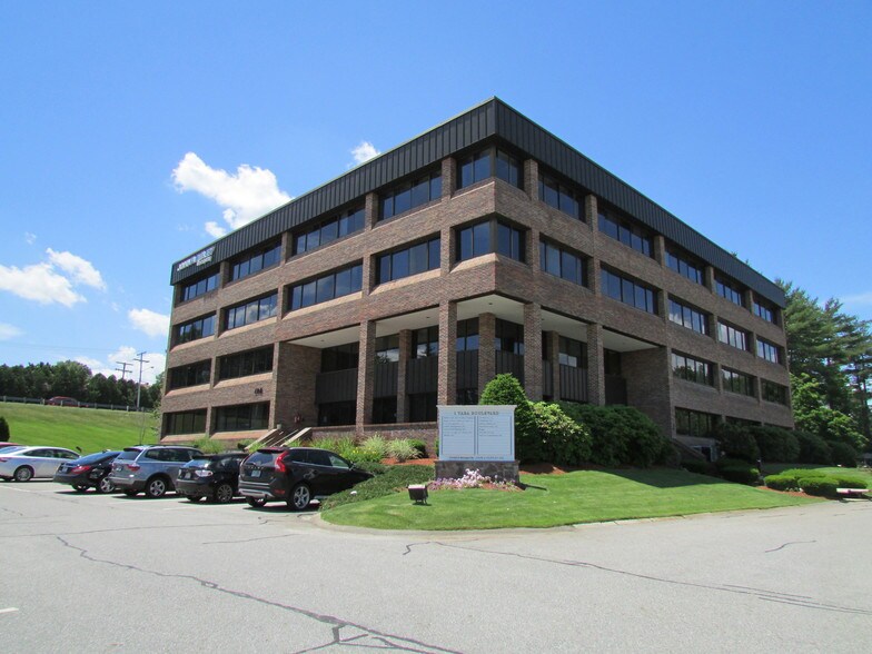 1 Tara Blvd, Nashua, NH 03062 Coworking Space