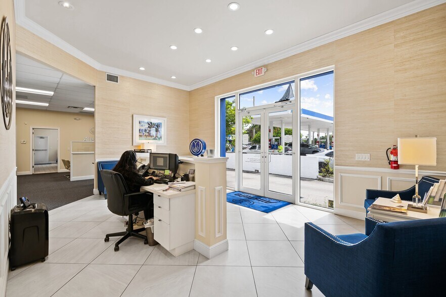 More Photos Of 11 W State Road 84, Fort Lauderdale Office For Lease