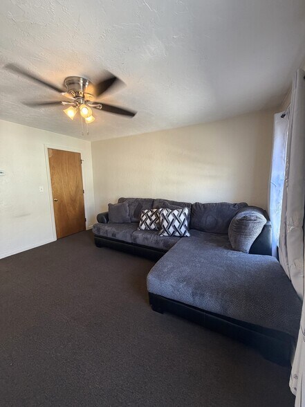 More Photos Of 8 Exchange Ct, Waltham Multifamily For Sale