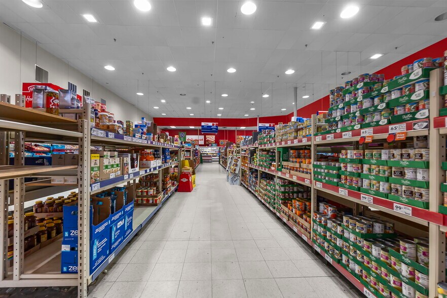 More Photos Of 121 S Sprigg St, Cape Girardeau Supermarket For Sale