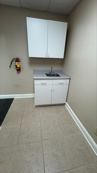 More Photos Of 2189 Logan St, Clearwater Office For Lease