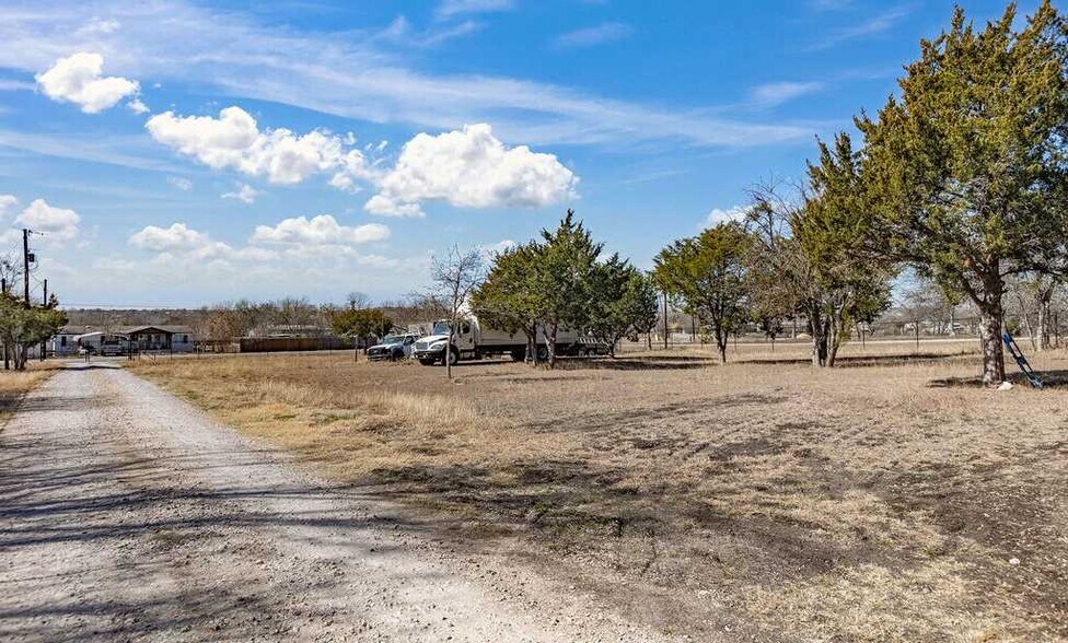 More Photos Of 110 Meyers Rd, Buda Land For Sale