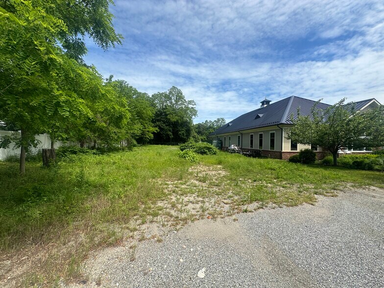 More Photos Of 553 N Country Rd, Saint James Land For Sale