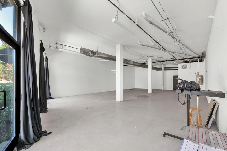 More Photos Of 4671-4681 Huntington Dr S, Los Angeles Storefront Retail Office For Lease