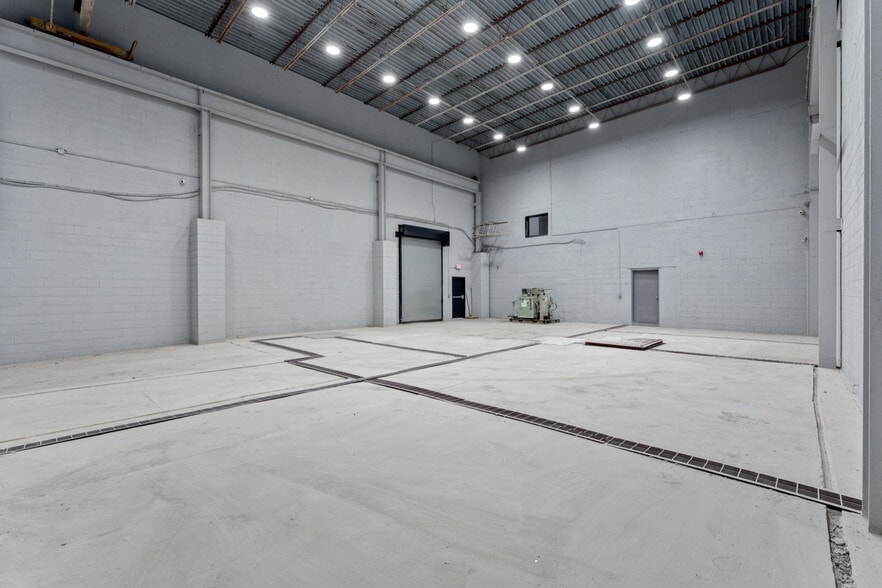 More Photos Of 470 Belleville Tpke, North Arlington Warehouse For Sale