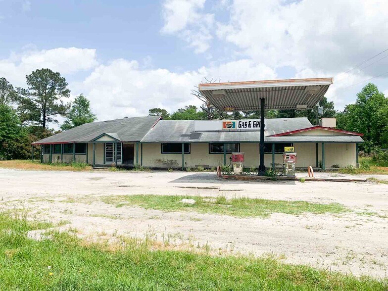 14011 NC Highway 210 S, Roseboro, NC 28382 Convenience Store For Sale
