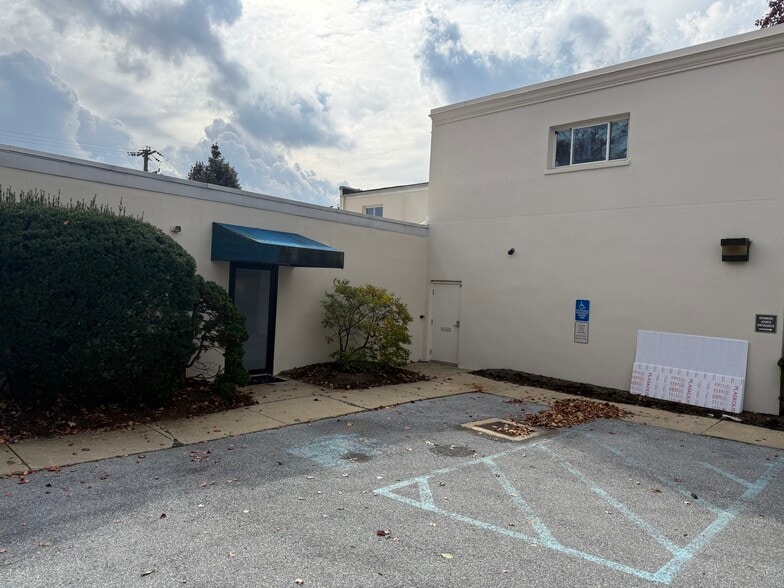 More Photos Of 3701 Perkiomen Ave, Reading Medical For Sale