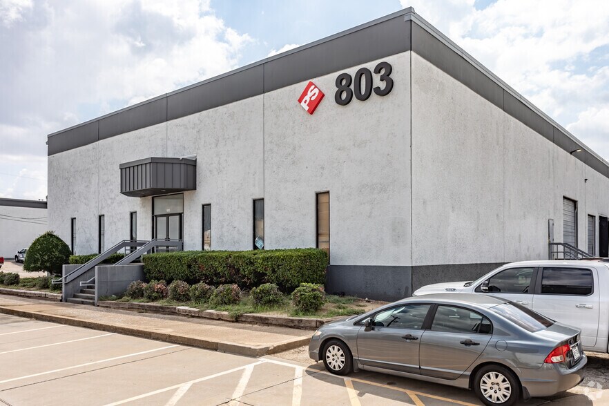 More Photos Of 756 Port America Pl, Grapevine Unknown For Lease